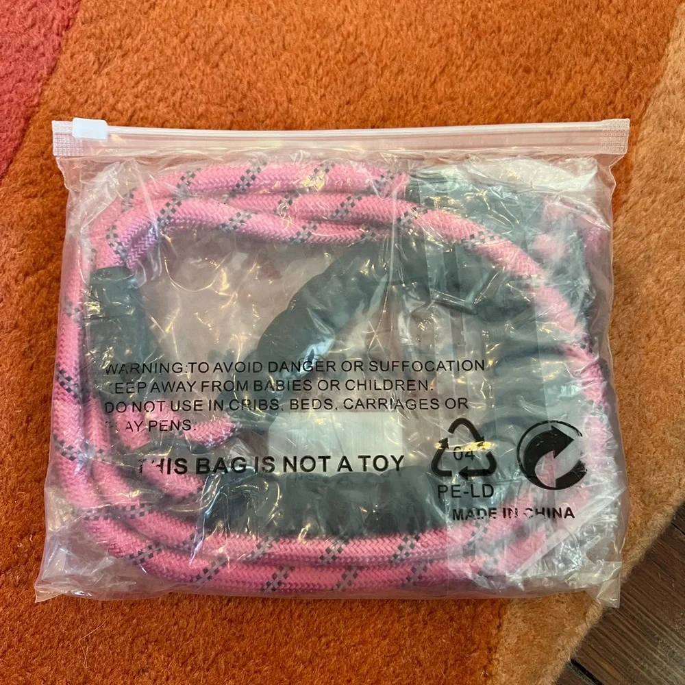Matilor Pink Dog Leash and Harness Set 50 inches approximately NWT